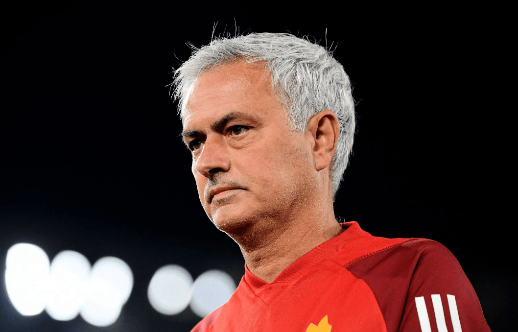 关于曼联危机重重，换帅能否救火？的信息