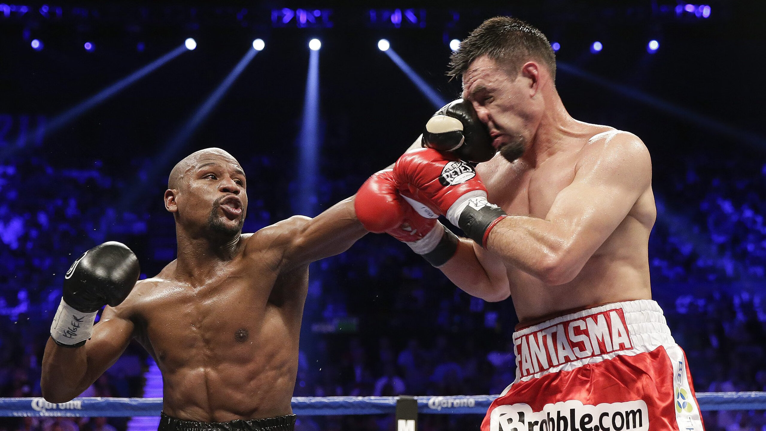 【大谷翔平的双向奇迹】投打表现完美结合助队逆袭，大谷翔平破纪录