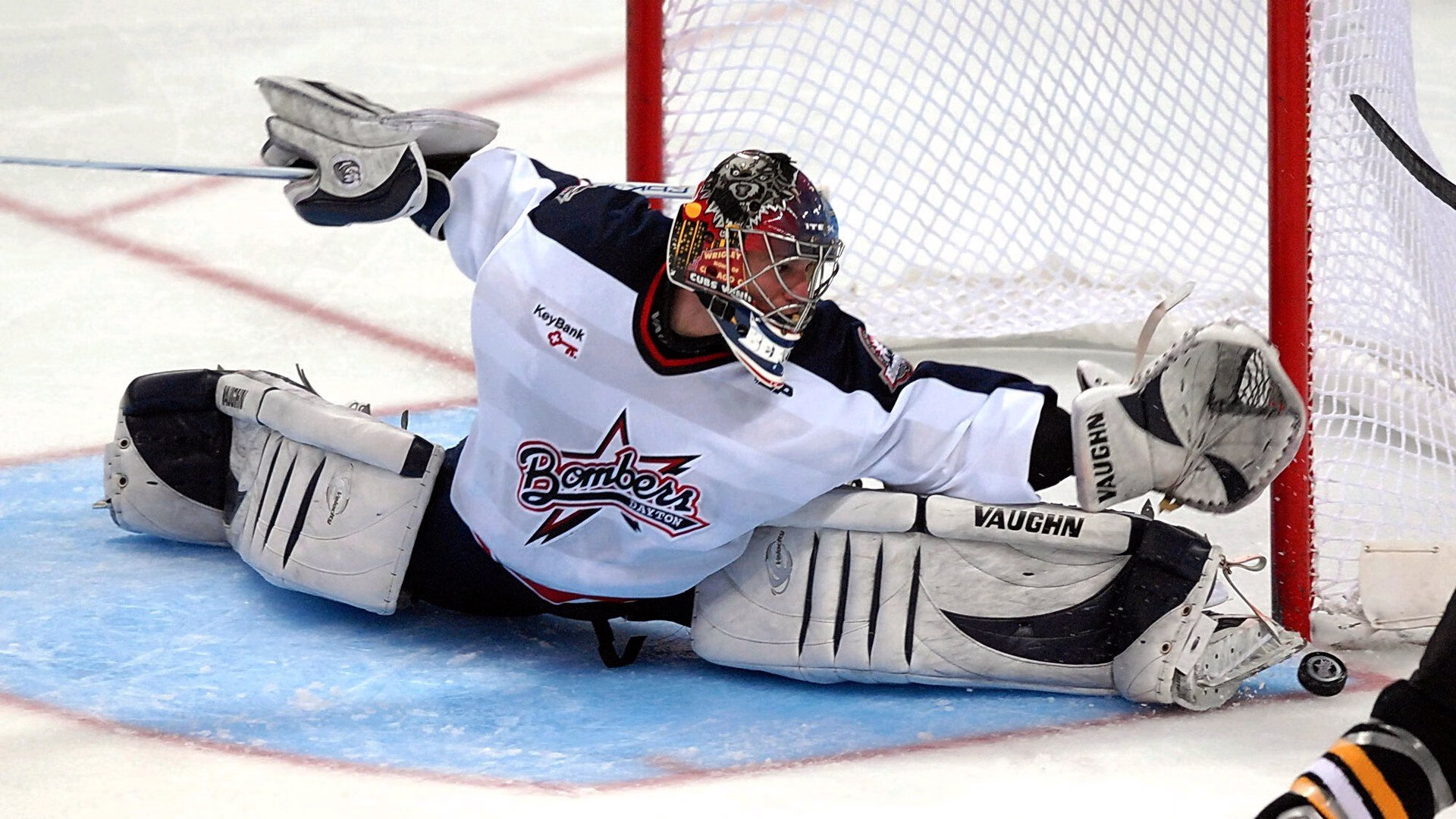 九游官方-未来联盟：虚拟实境（VR）和AR技术带来沉浸式观赛革命，未来世界vr体验馆怎么样