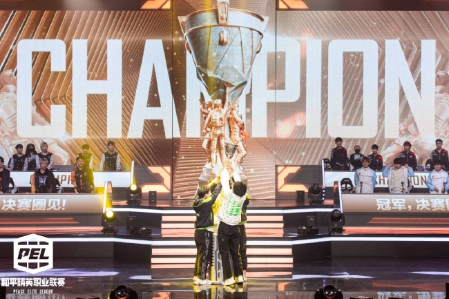 九游体育注册-女生在电竞圈崛起？实力说话！